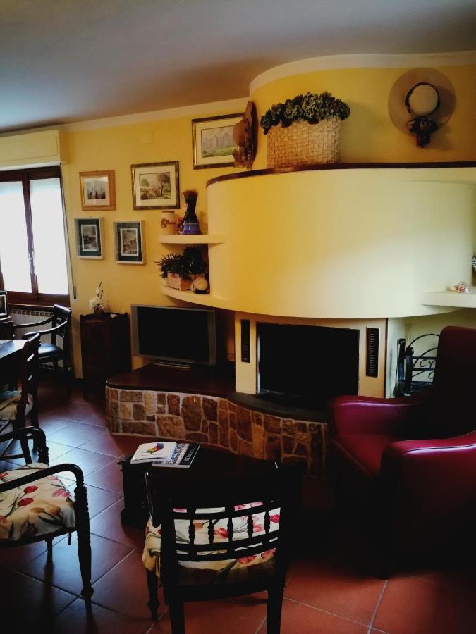 Casa Le Rose Apartment Arezzo Ngoại thất bức ảnh